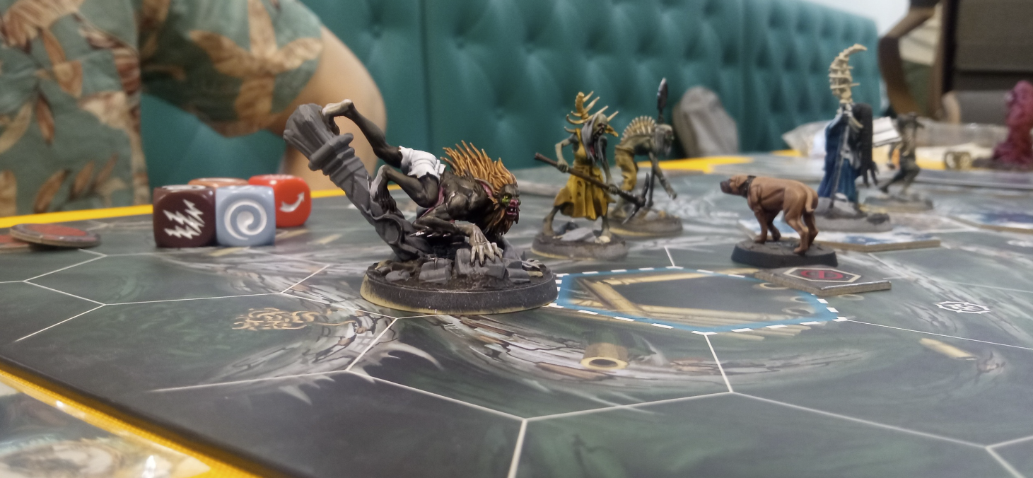 ​Магазин-клуб настольных игр "Hobby games"