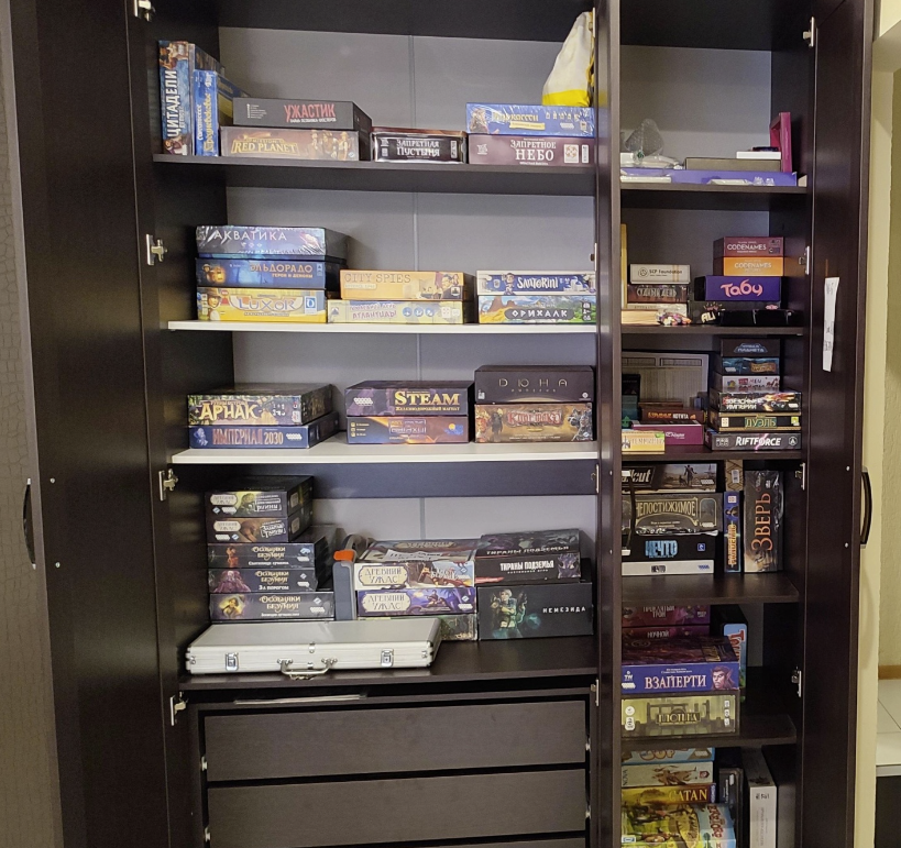 ​Клуб настольных игр "Шесть чудес"