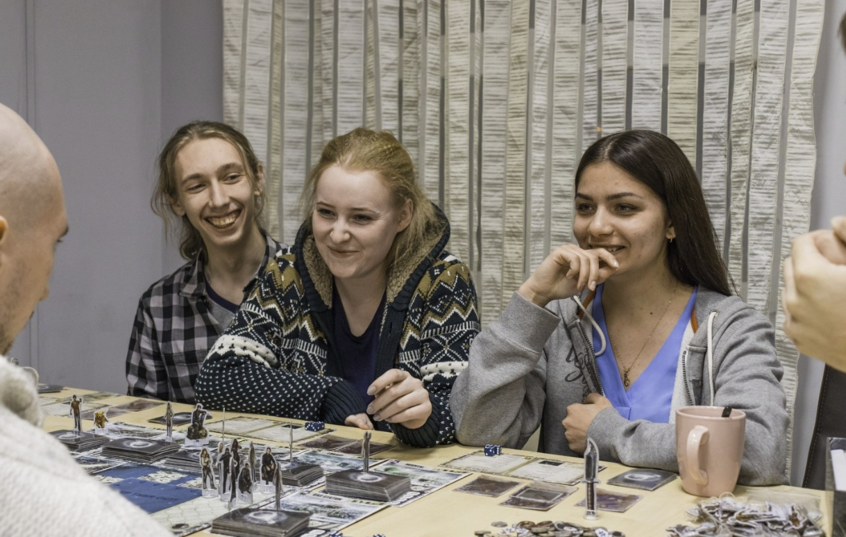 Клуб умных настольных игр "Clever"