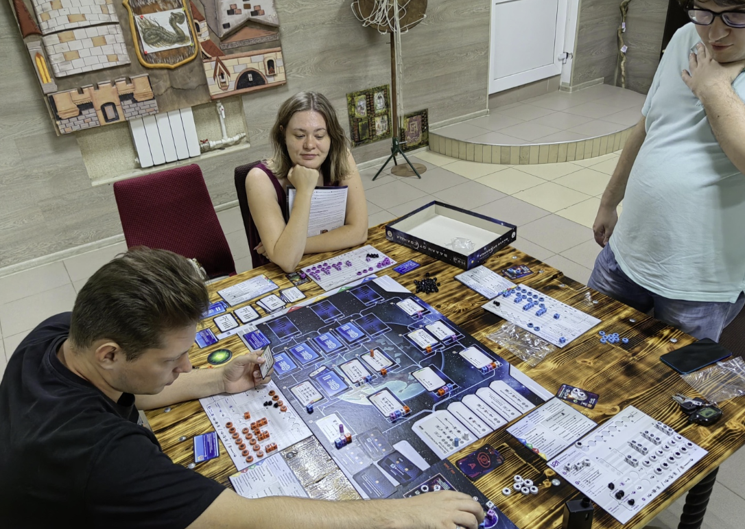 Клуб умных настольных игр "Clever"