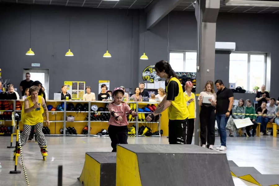 Школа скейтбординга, роликов и BMX Extreme kids в Астрахани: Школа скейтбординга, Школа роликов, BMX, Беговел, Велосипед , Скейт, Скейтбординг , Научиться кататься , Развивалка, Для детей , Активный Отдых,