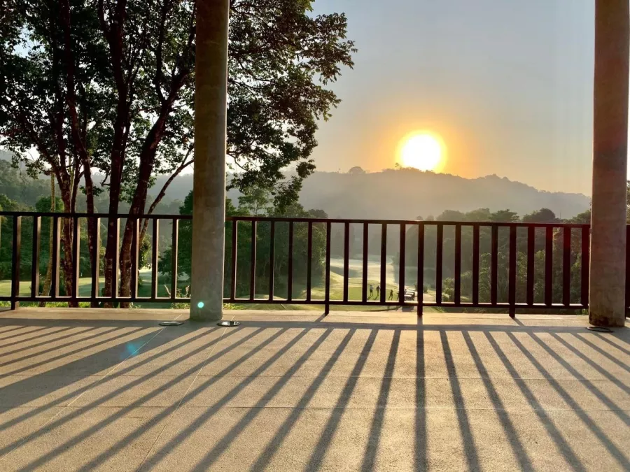 Голь-Клуб Red Mountain в Пхукете: Golf, Golf Field, Restaurant , Ресторан, Гольф, Поле Для Гольфа ,
