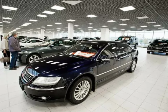 Автомолл «Белая Башня» 