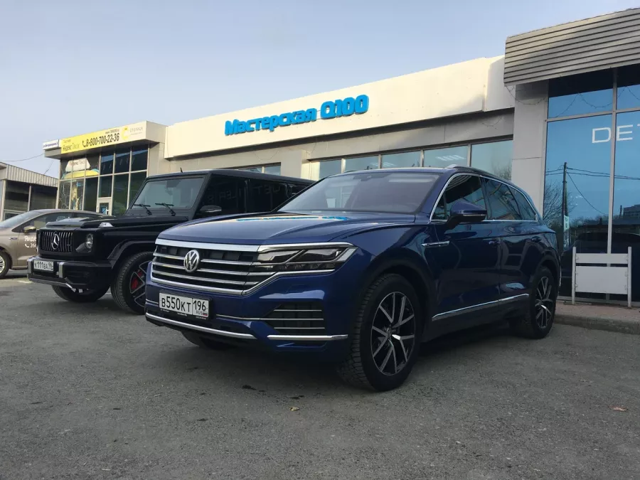 АвтоМастерская Q100 в Екатеринбурге: Мойка Авто, Полировка Авто, Дейтелинг, Химчистка Авто, Защитные Покрытия, Перетяжка Салона, Дизайн Салона, Реставрация Салона,