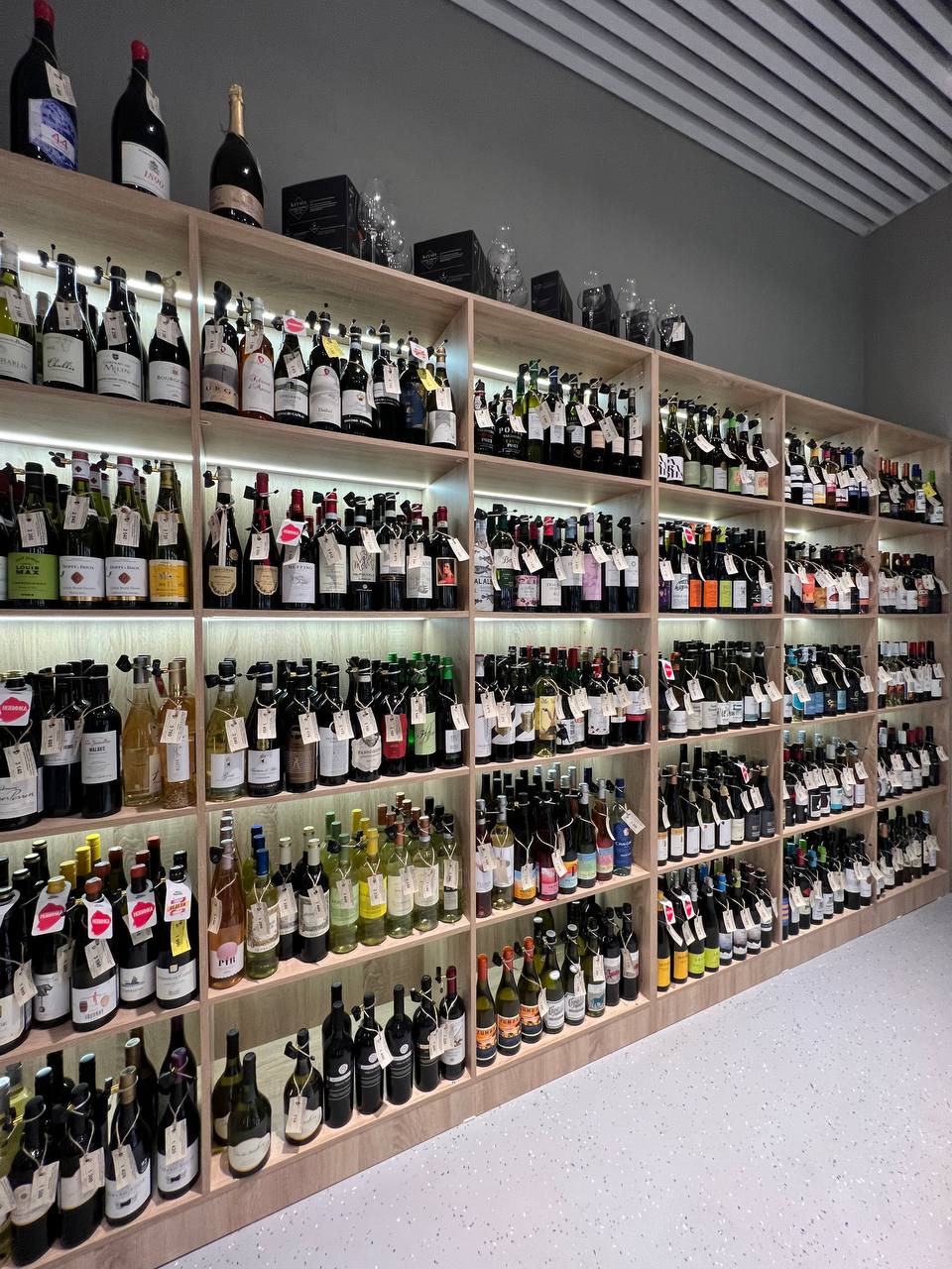 Винодельня "Domaine de la Vivandiere"