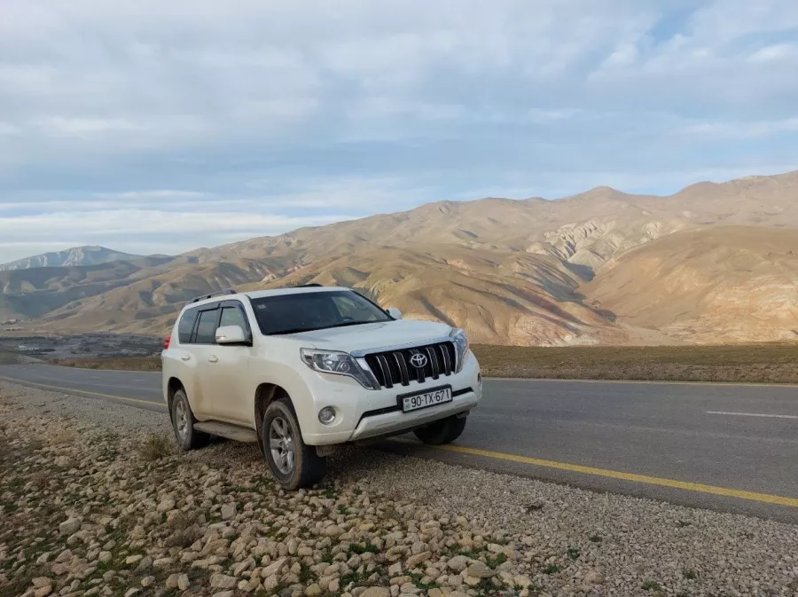 Прокат автомобилей Karavan Rent A Car in Baku в Баку: Прокат Авто, Услуги Водителя, Каршеринг, Аренда Автомобиля, Бизнес-Класс, Для влюбленных,