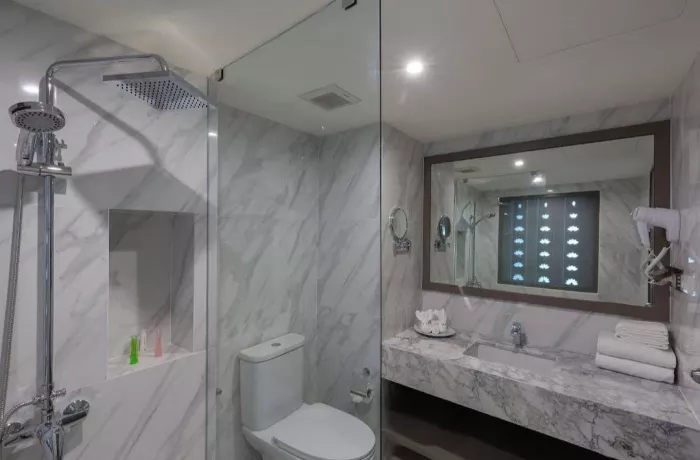 Отель Chanalai Flora Resort в Пхукете: Отель, Бассейн, 