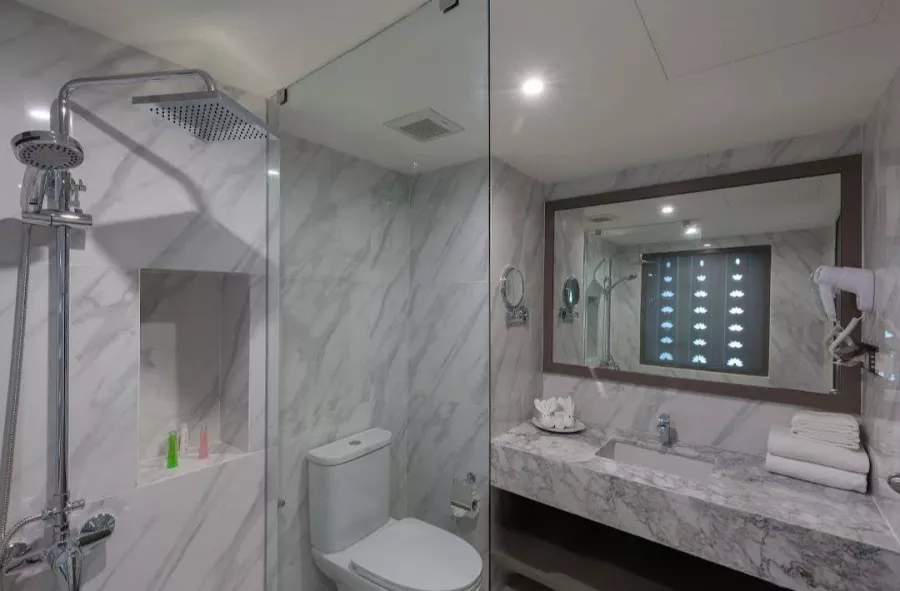 Отель Chanalai Flora Resort в Пхукете: Отель, Бассейн,