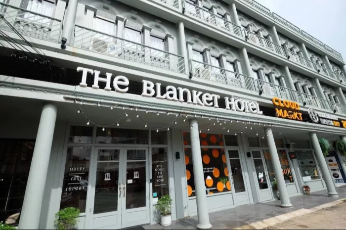 Отель The Blanket  в  Пхукете