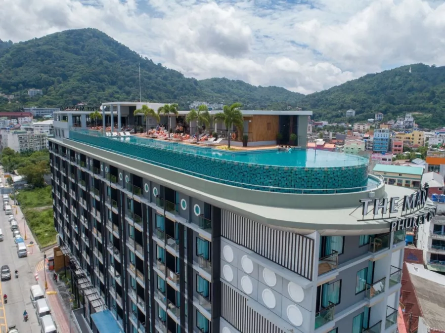 Отель The Marina Phuket в Пхукете: Hotel, Swimming Pool , Bar, Бар, Бассейн, Отель,