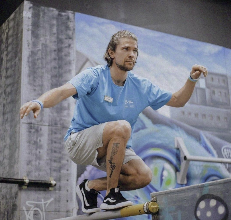 Спортивный центр "Fly Zone" на Дзержинского