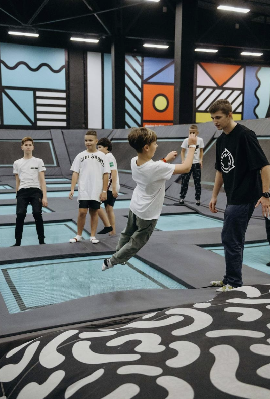 Спортивный центр "Do a Flip" на Смирновской 