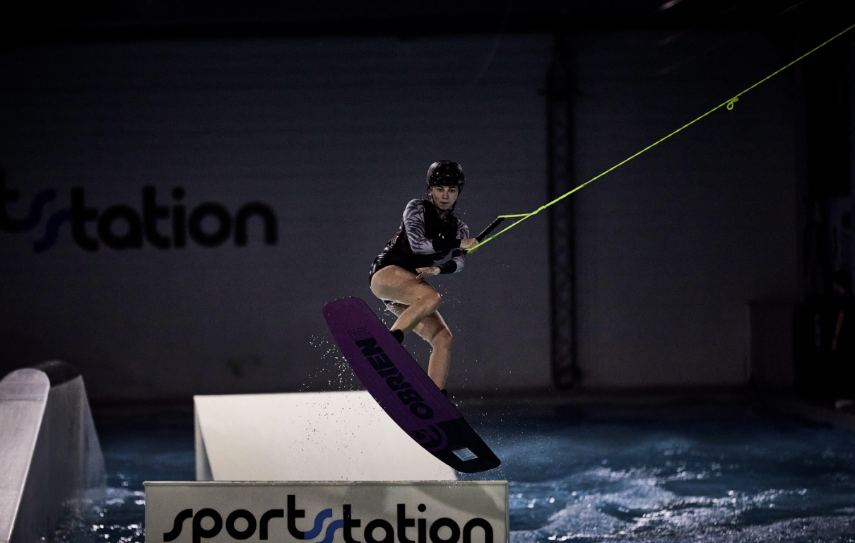 ​Скалодромы "Sportstation" на Новоостаповской 