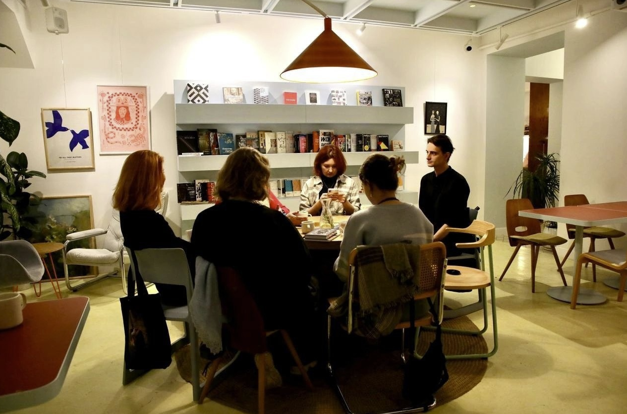 ​Книжный магазин "Кот учёный"