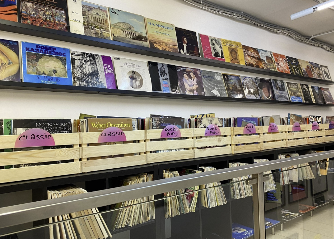 Книжный магазин "Республика"