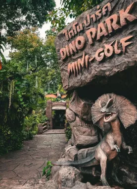 Парк «Dino Mini Golf & Restaurant»