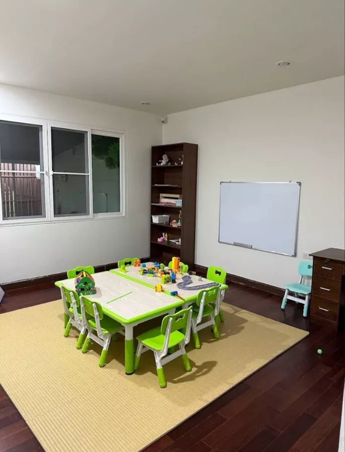 Детский Сад ThaiLivingKids в Пхукете: Kids Club, Swimming Pool , Детский Клуб, Бассейн, Игрушки, Обучение, Toys, Education ,