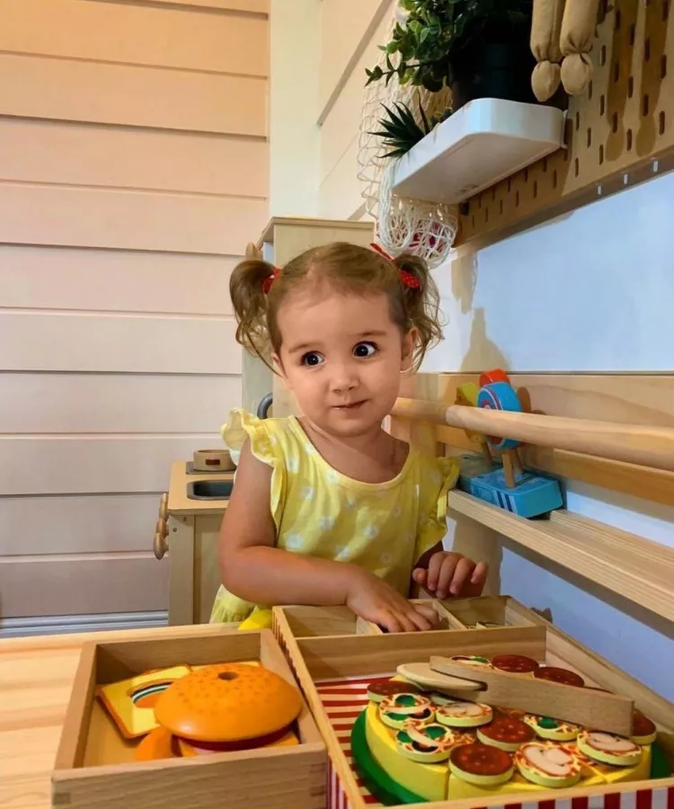 Детский Сад Jumanji в Пхукете: Kids Club, Обучение, Education , Детский Клуб, Танцы, Акробатика, Ролики, Roller Sports, Acrobatics , Dancing,