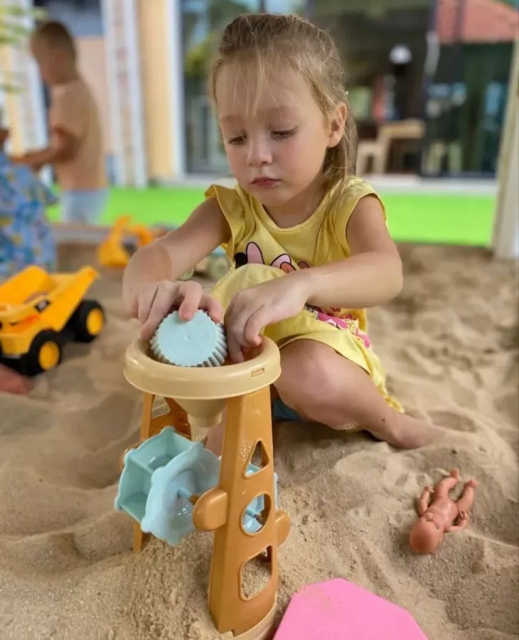 Детский Сад Jumanji в Пхукете: Kids Club, Обучение, Education , Детский Клуб, Танцы, Акробатика, Ролики, Roller Sports, Acrobatics , Dancing,