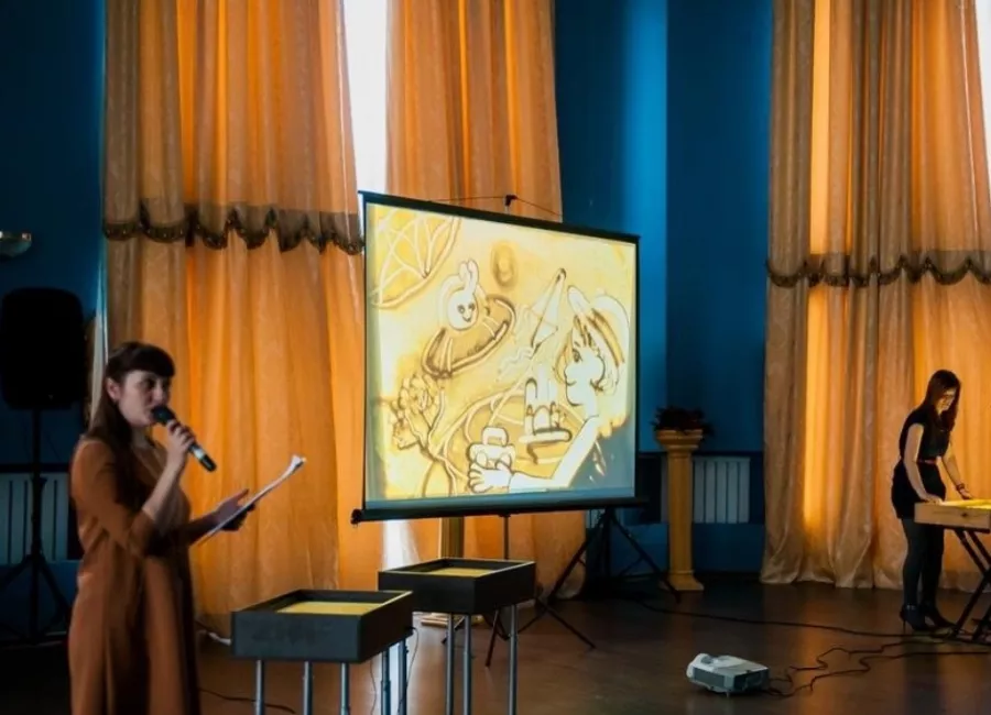 Студия рисования песком в Астрахани: Рисование , Детский праздник, Рисунок песком, Картина песком, Детский день рождения, Идея для свидания, Картина своими руками, Как провести выходные, Семейный отдых, Мастер-классы,