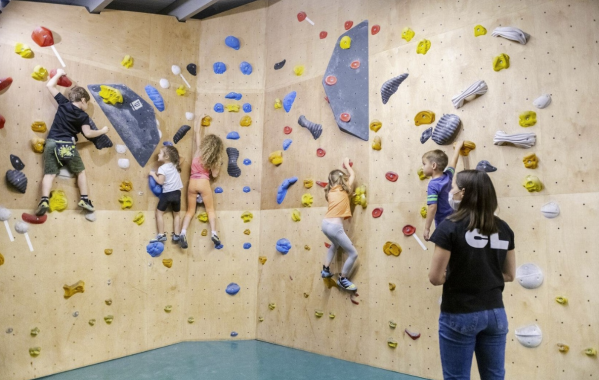 ​Скалодром "Climb lab"
