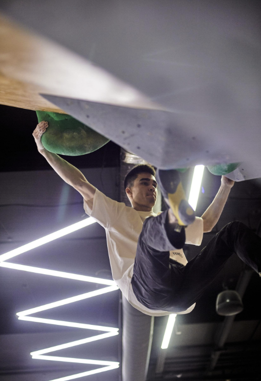 ​Скалодром "Tengu’s Climbing Gym"