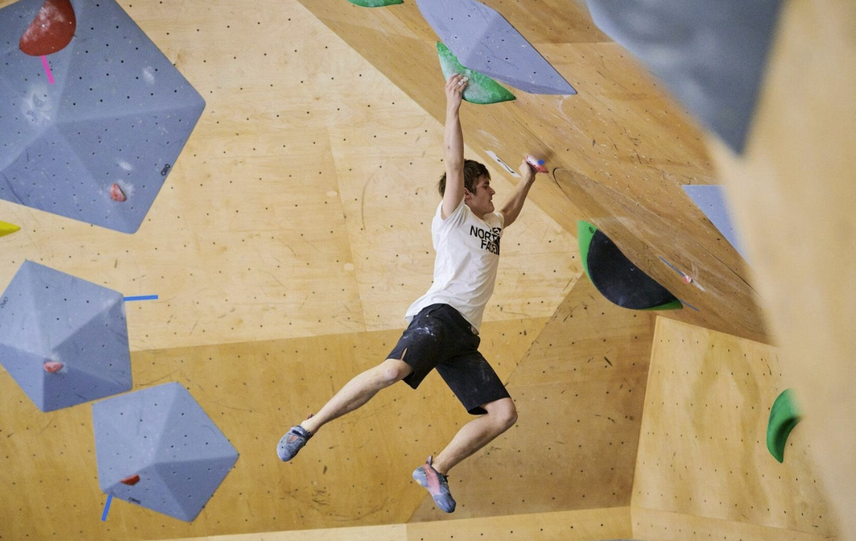 ​Скалодром "Tengu’s Climbing Gym"