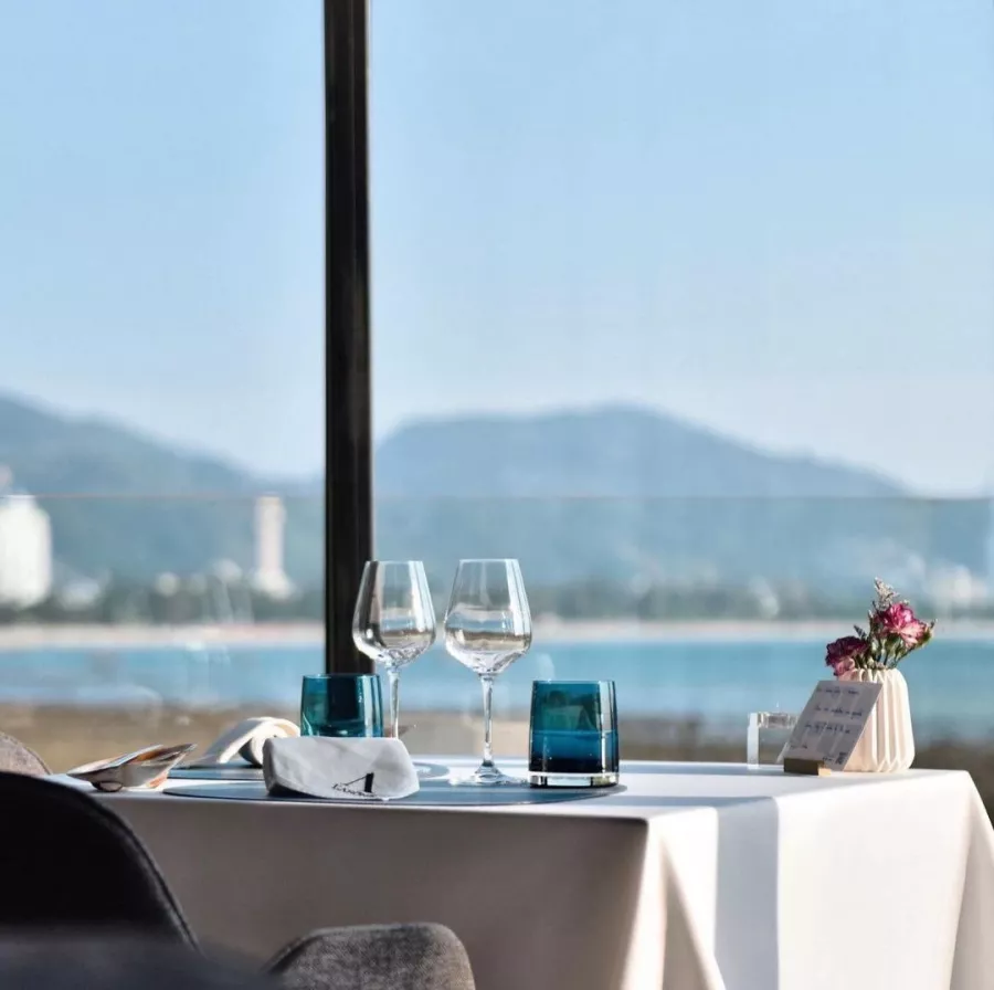 Ресторан L'Arôme by the Sea в Пхукете: Французская Кухня, French Cuisine , Restaurant , Wine, Ресторан, Вино, Море, Sea,