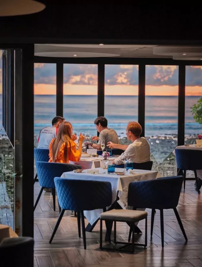 Ресторан L'Arôme by the Sea в Пхукете: Французская Кухня, French Cuisine , Restaurant , Wine, Ресторан, Вино, Море, Sea,