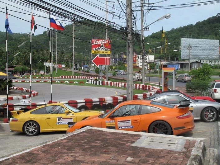 Гоночная Трасса Patong Go-Kart Speedway Co. Ltd в Пхукете: Karting, Racing Track, Гонки, Картинг, Кафе, Cafe, Track, Трэк,