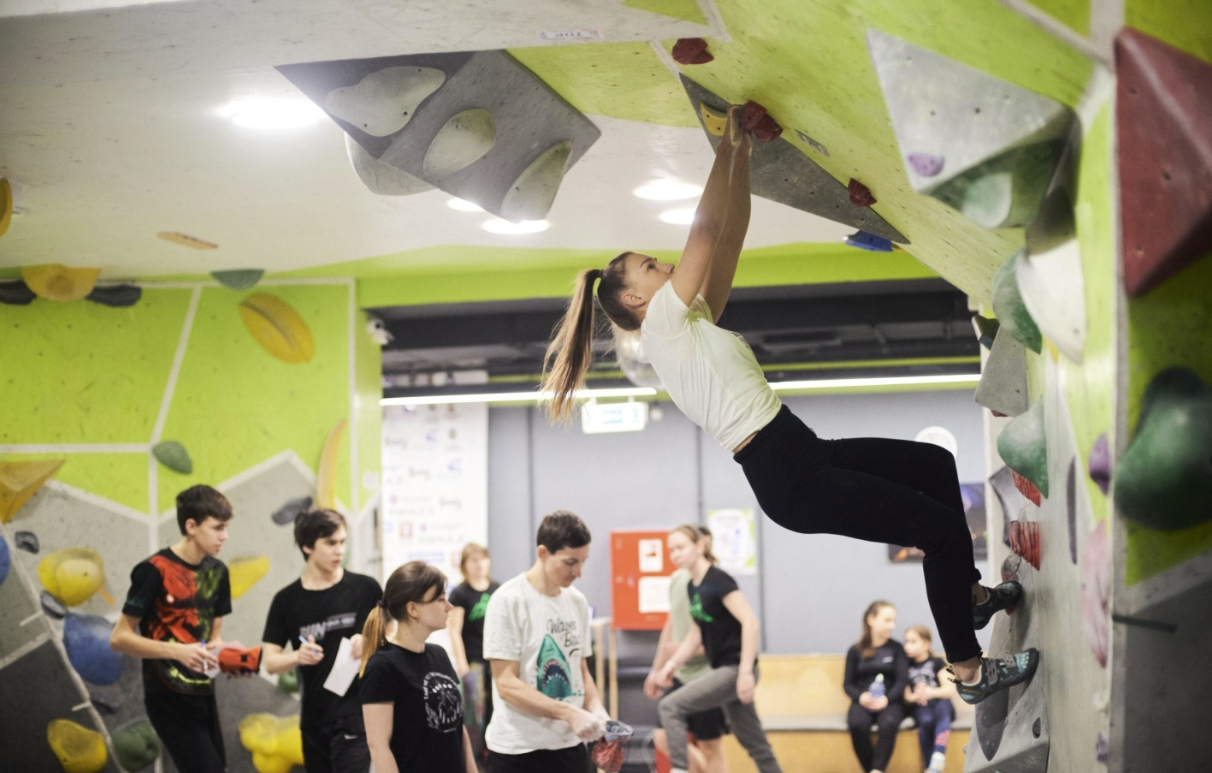 ​Клуб скалолазания "RockZona"