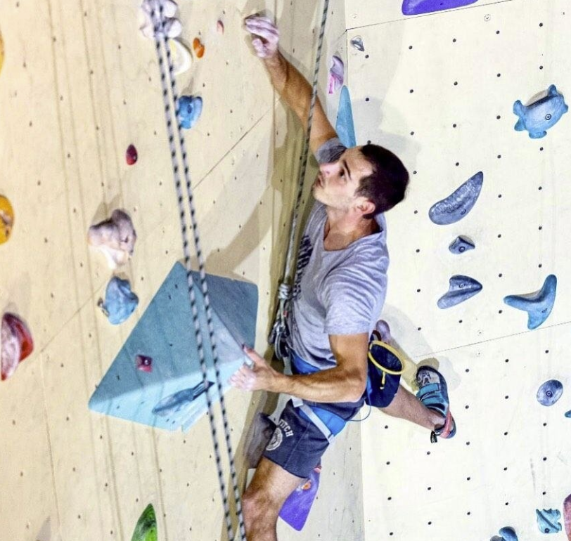 ​Скалодром "Скала-сити"