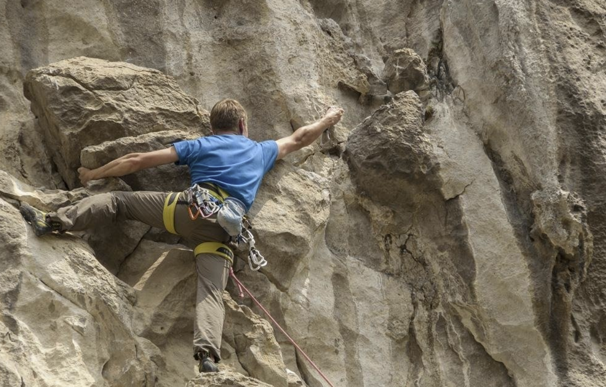 ​Скалодром "Скала-сити"