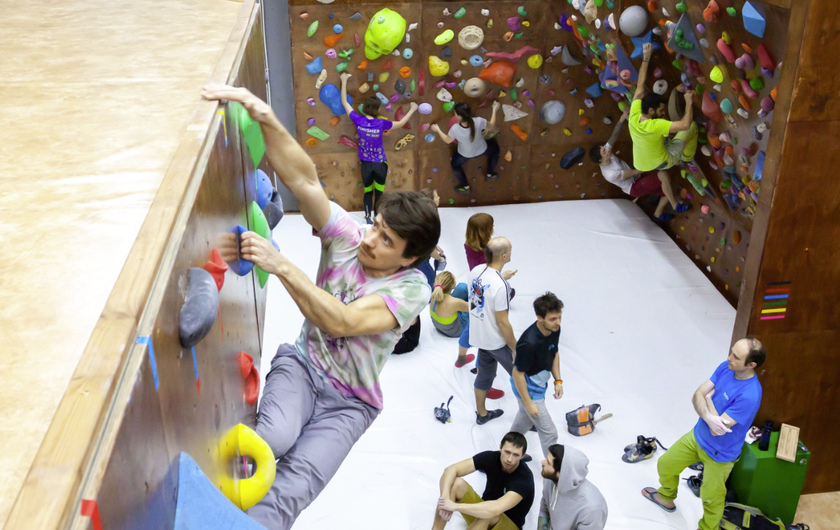 ​Скалодром "Старая Школа"