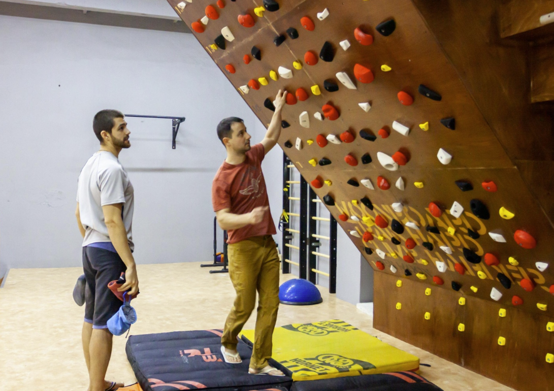 ​Скалодром "Старая Школа"