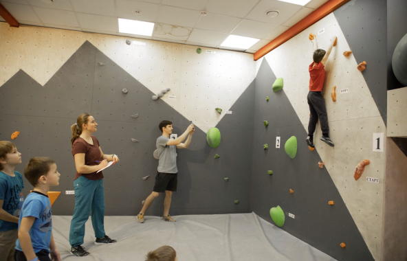 ​Скалодром "Climbingmount"