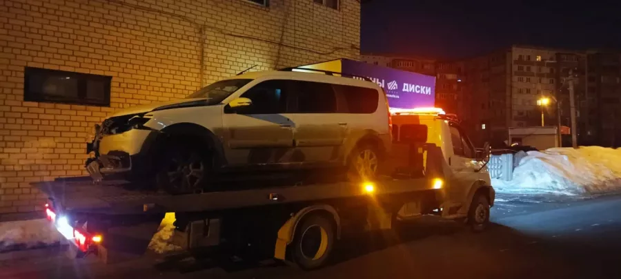 Эвакуатор в Казани Круглосуточно в Казани: Эвакуатор, Эвакуация Авто, Эвакуатор Круглосуточно, Перевозка Авто, Перевозка СпецТехники, АвтоПеревозка,