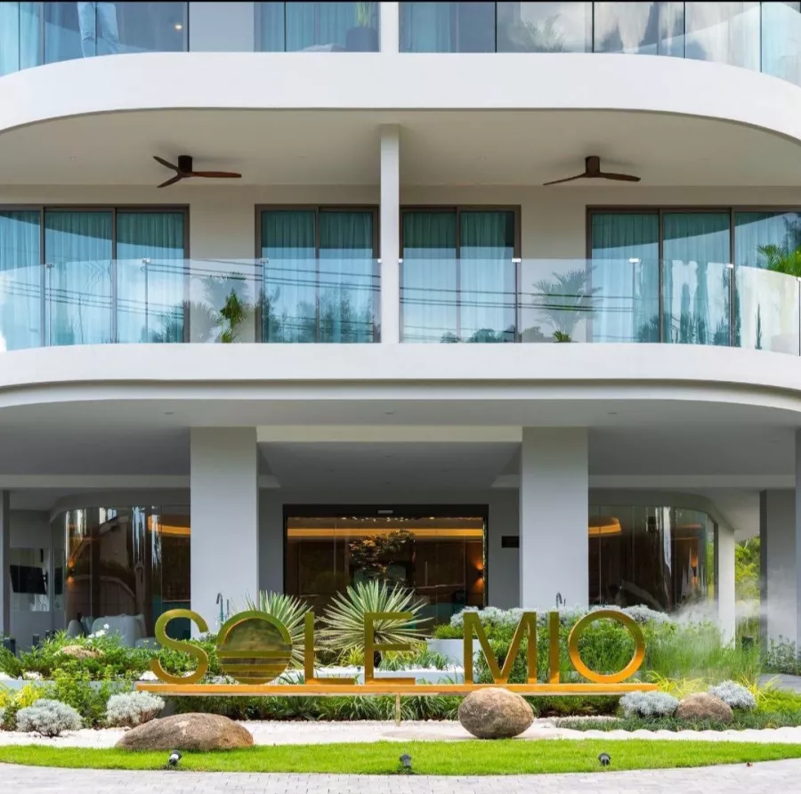 Отель Sole Mio Boutique в Пхукете: Отель, Бар, Бассейн, Hotel, Bar, Restaurant , Swimming Pool, Ресторан,