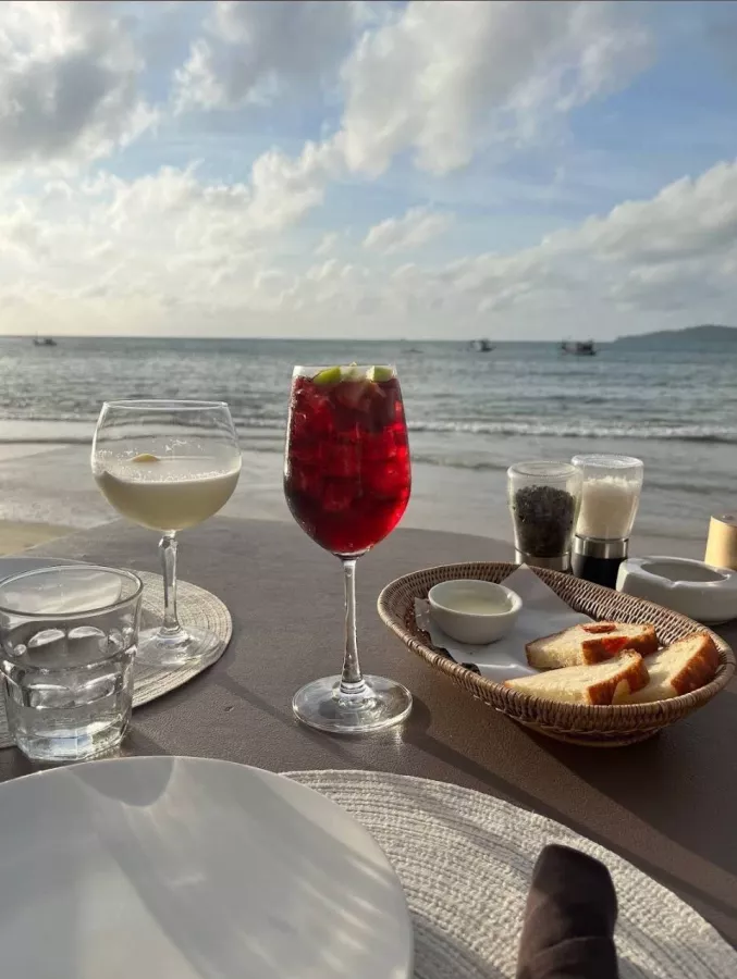 Пляжный Клуб Carpe Diem в Пхукете: Пляж, Диджей , Dj, Beach, Bar, Restaurant , Бар, Ресторан, Music, Музыкально,