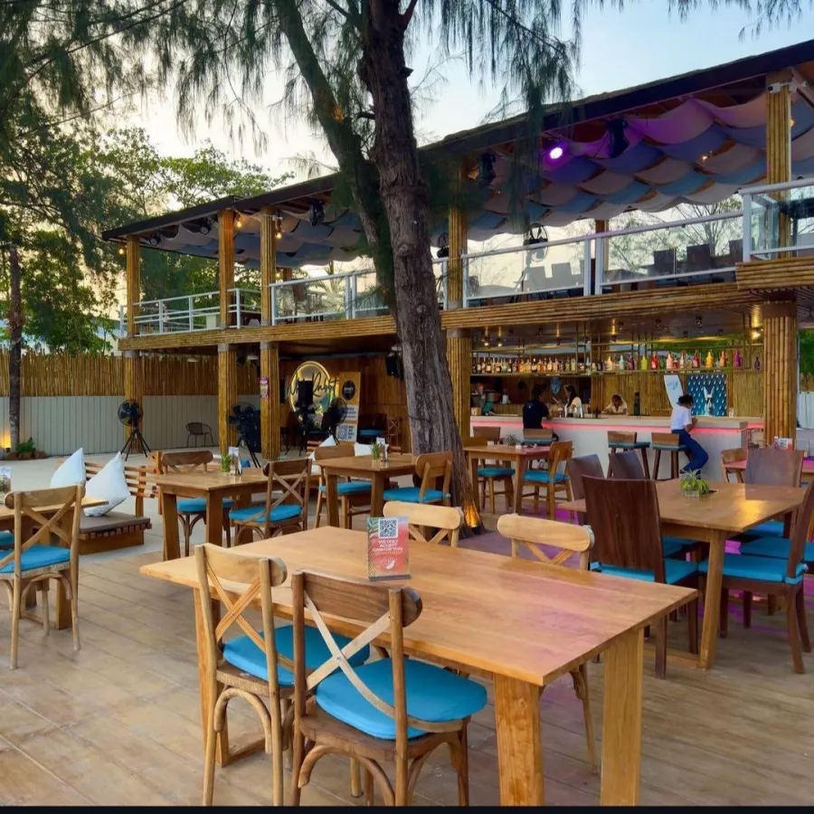 Пляжный Клуб White Rabbit в Пхукете: Отдых, Пляж, Диджей, Музыкально, Ресторан, Бар,