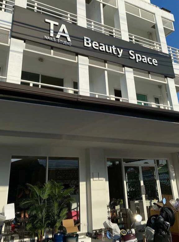 Салон Красоты TA Nails Studio Chalong в Пхукете: Брови, Маникюр, Педикюр, Ресницы, Lashes, Brows, Nails,