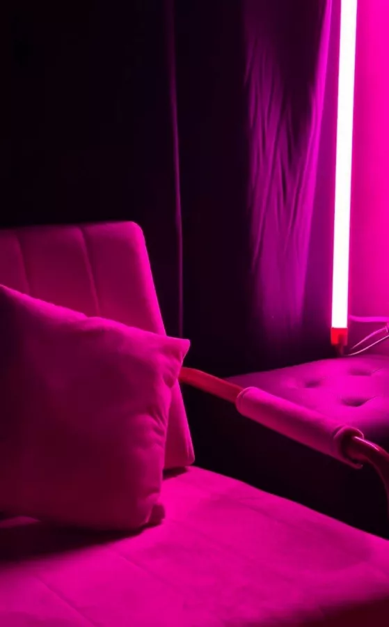 Караоке-Бар Decadence в Пхукете: Дискотека, Караоке, Бар, Музыкально,