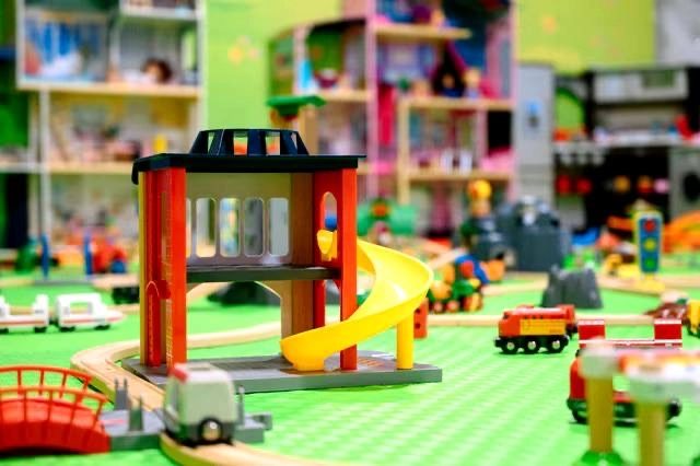 Детский клуб Городок Паровозиков в Ставрополе: Для детей, Игра, Игровая комната, Для детей, Игрушки, Развилка , Паровозики, Детский клуб, Детский центр,