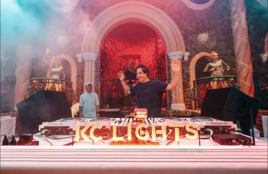 Ночной Клуб Armania в Пхукете: Дискотека, Музыкально, Вечеринки, Ночной клуб,