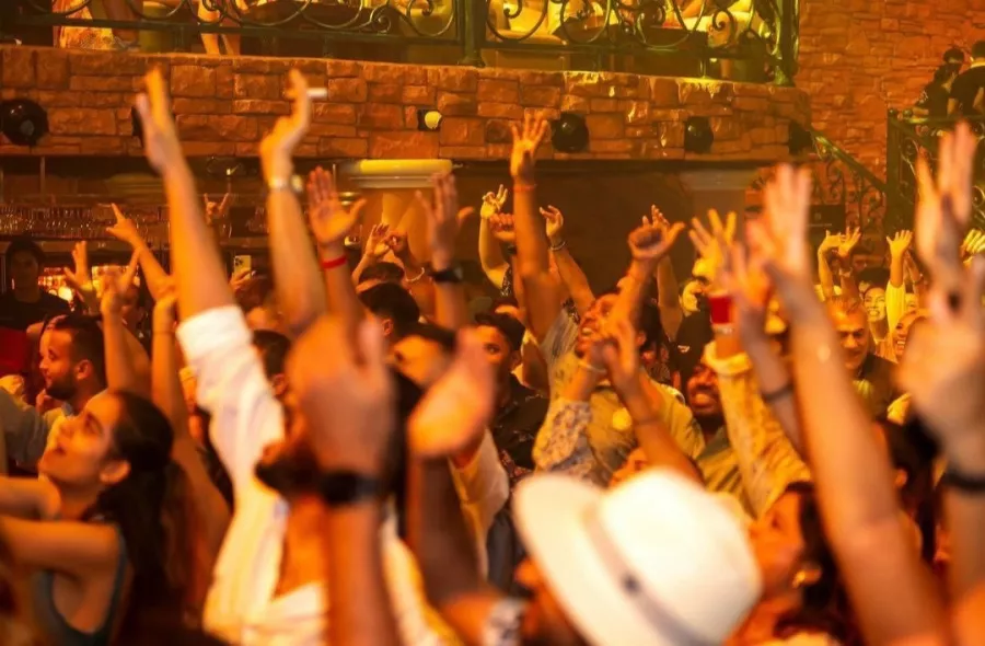 Ночной Клуб Armania в Пхукете: Дискотека, Музыкально, Вечеринки, Ночной клуб,