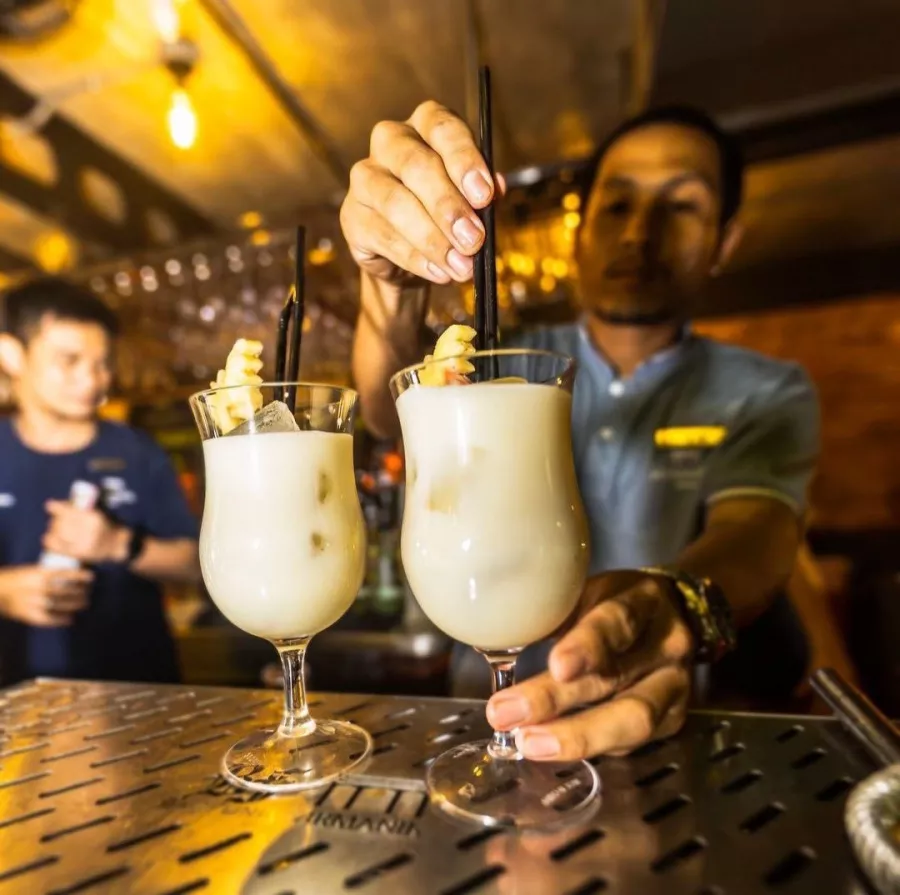 Ночной Клуб Armania в Пхукете: Дискотека, Музыкально, Вечеринки, Ночной клуб,