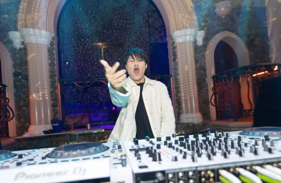 Ночной Клуб Armania в Пхукете: Дискотека, Музыкально, Вечеринки, Ночной клуб,