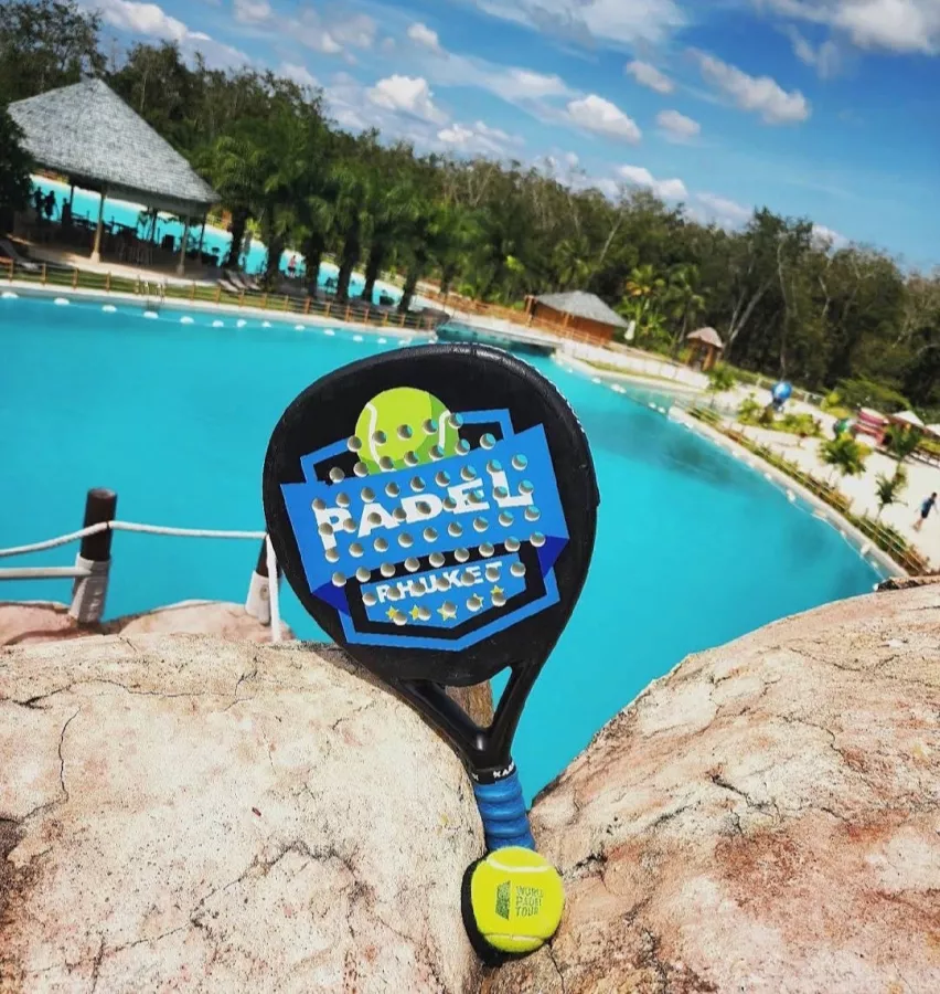 Спорт-Комплекс Padel Phuket Blue Tree в Пхукете: Падел, Бассейн, Бар, Ракетки, Padel, Rockets, Bar, Swimming Pool,