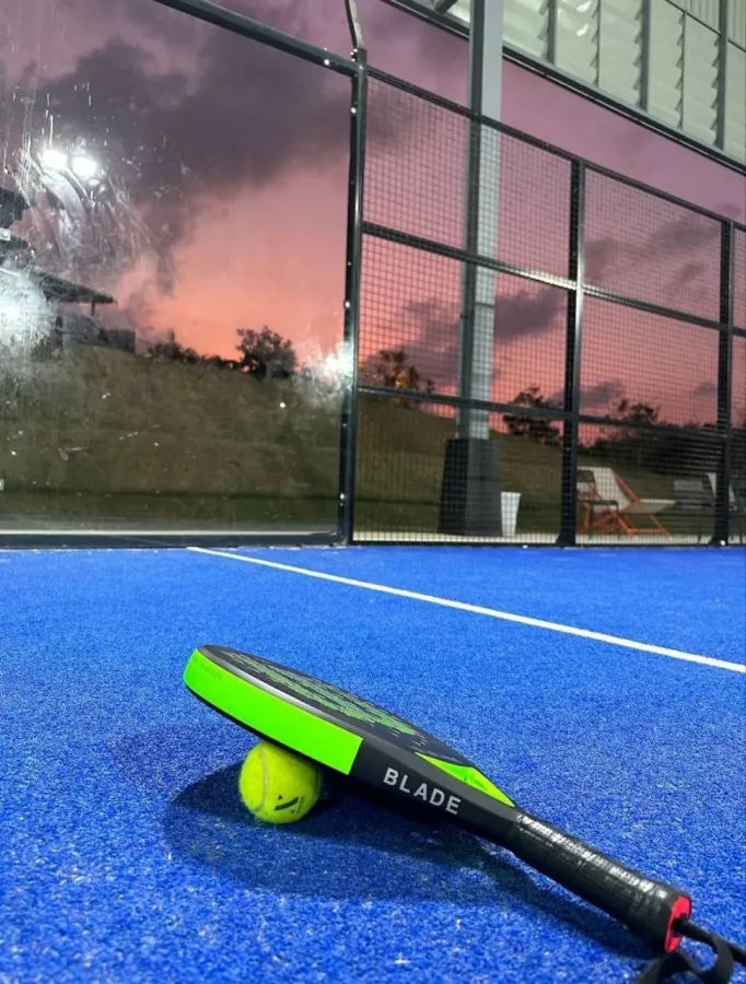 Спорт-Комплекс Padel Phuket Blue Tree в Пхукете: Падел, Бассейн, Бар, Ракетки, Padel, Rockets, Bar, Swimming Pool,