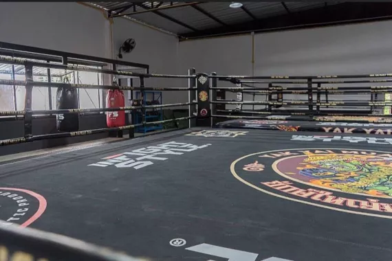 Спортзал «Yak Yai Muay Thai»